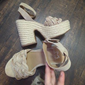 Marc Fisher wedges